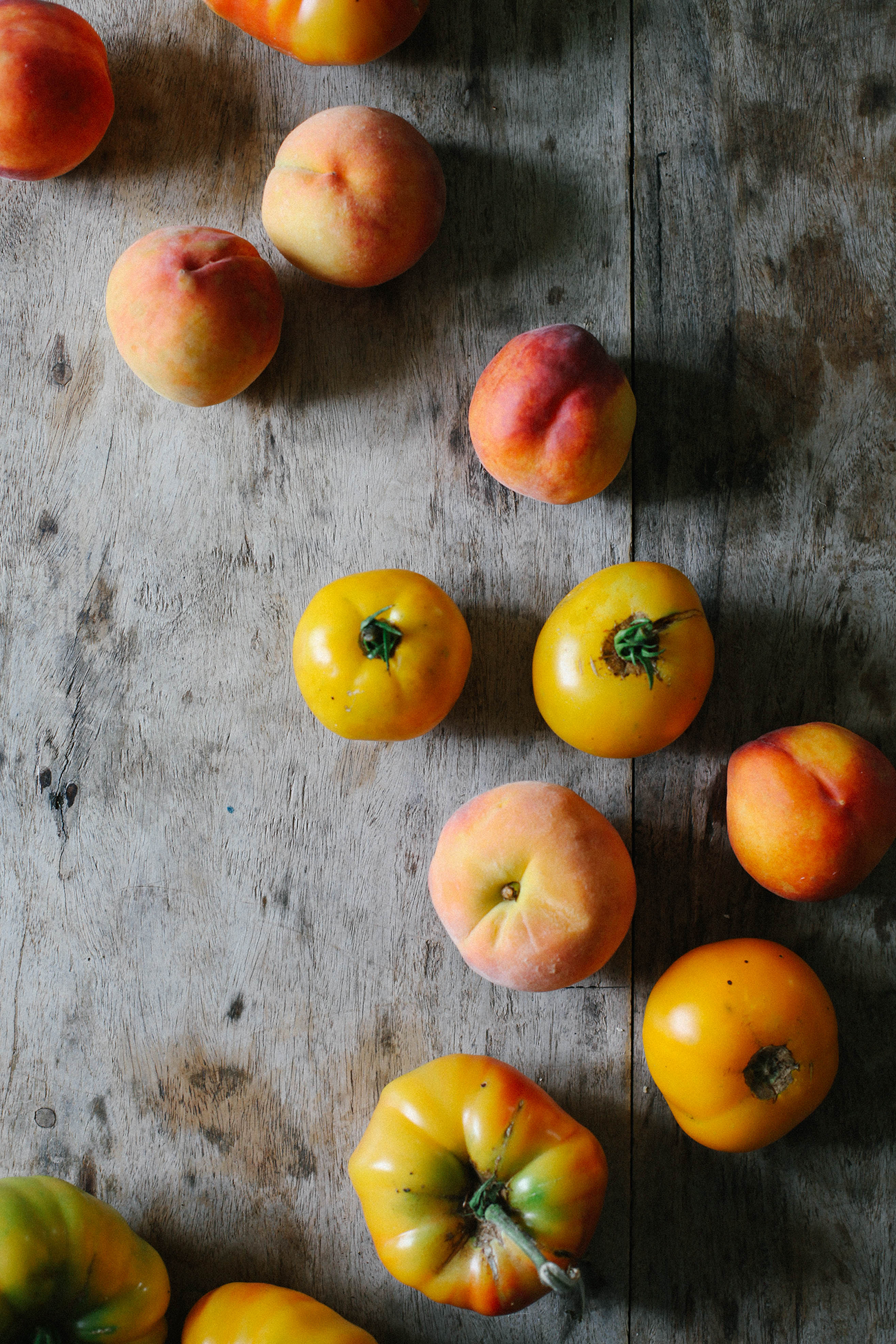 A Daily Something | Tomato Peach Basil Salad