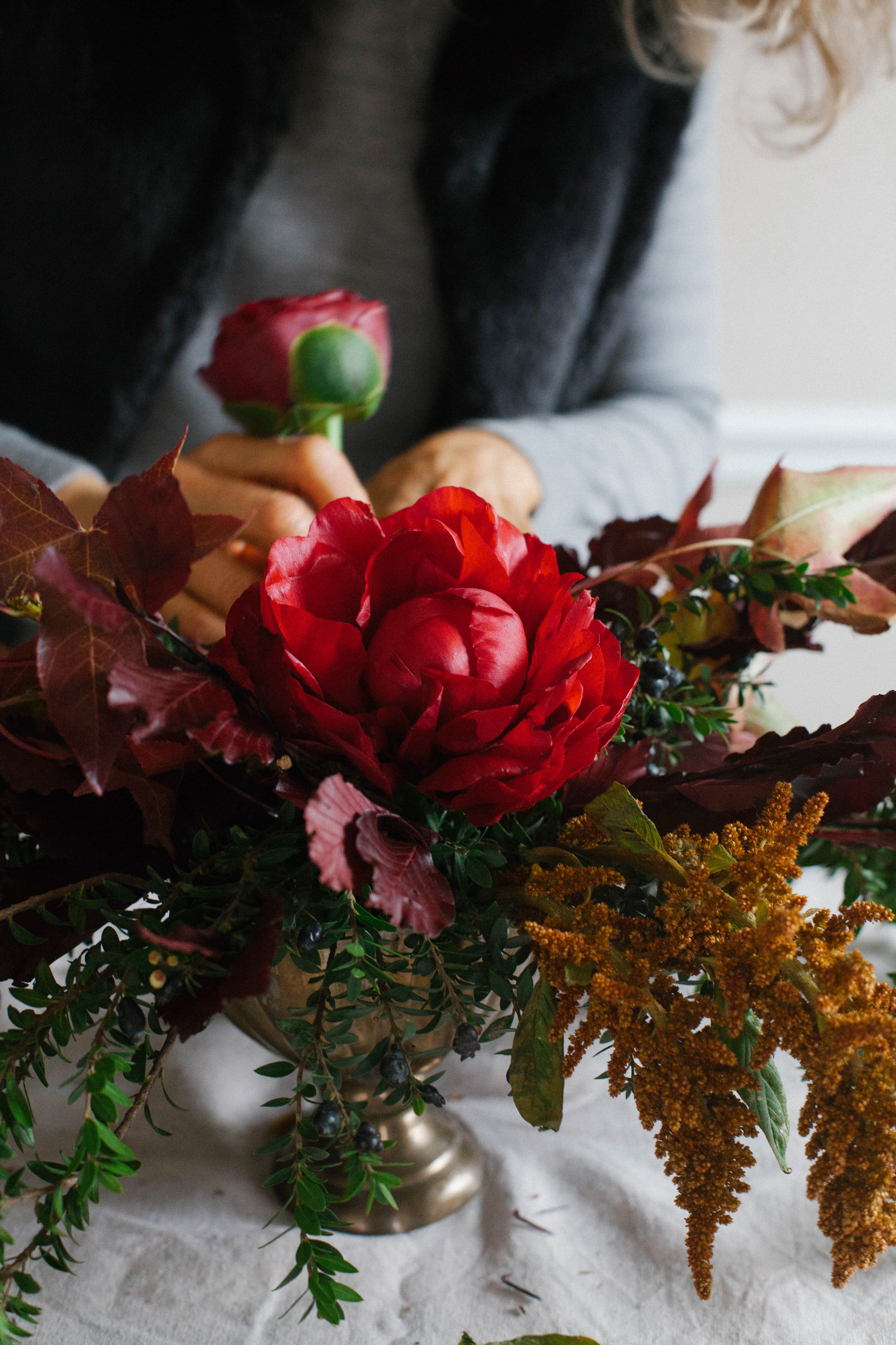 A Daily Something | Wintry Floral Centerpiece